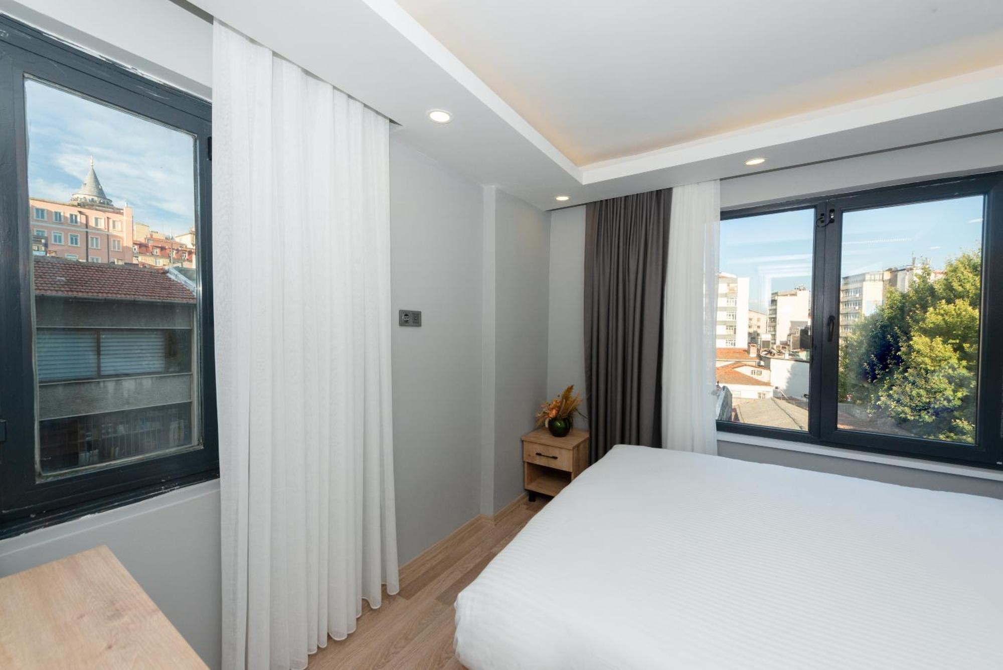 Art Karakoey Suites Стамбул Экстерьер фото